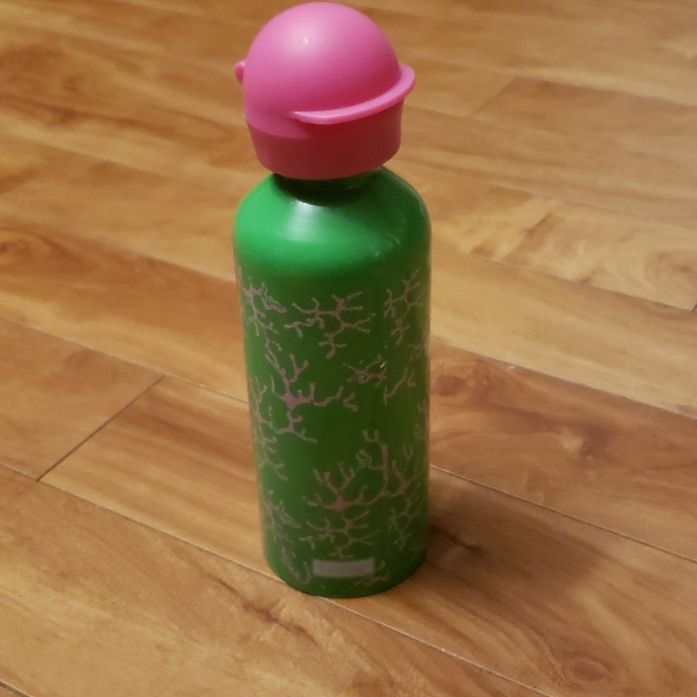 Lilly Pulitzer water bottle